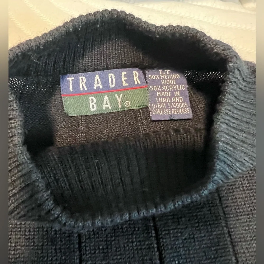 Trader Bay merino wool/acrylic lightweight sweater